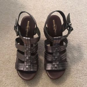 Missimo Supply Wedges